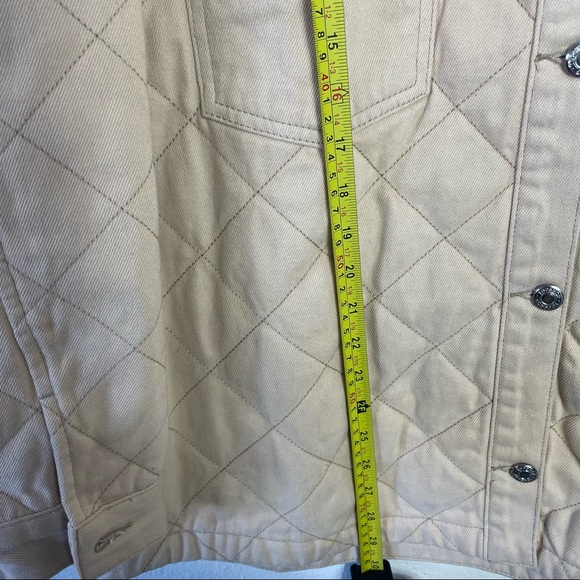 NWT Topshop Beige Quilted Denim Jacket Size: 8 - Picture 6 of 8